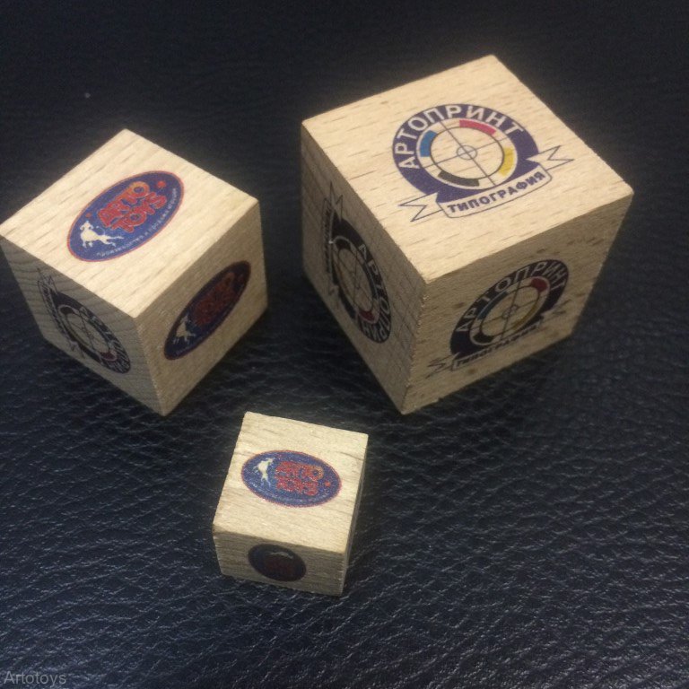 Кубик деревянный Бук 25 мм.