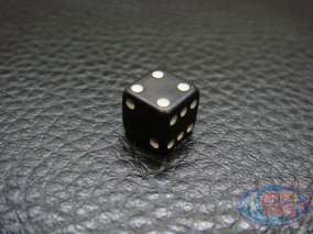 Кубик матовый Европа 5мм Черный Кубик шестигранный матовый. Цвет: Черный. Размер грани 5 мм. D6. Кубик для настольных игр.